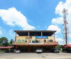 Hotel SPOT ON 89857 Azra Inn Rumah Tumpangan