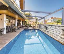 Yerli Otel Alacati
