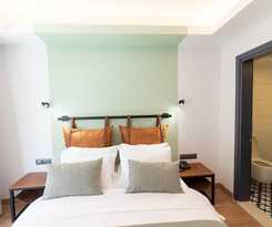  La Farine Hotel