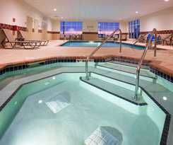 Hampton Inn and Suites Minot Airport