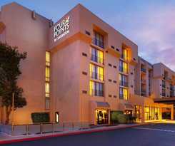 Courtyard by Marriott San Jose Airport