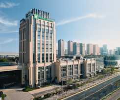 Hotel Holiday Inn and Suites Kunshan Huaqiao, an IHG