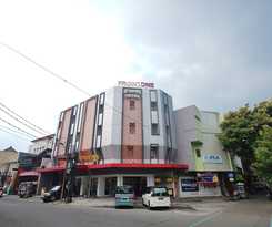 Front One Cabin Slamet Riyadi Solo