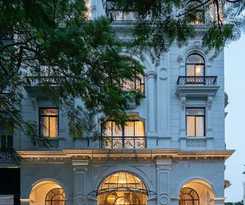 Charmaine\'s and Apartment