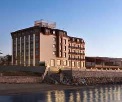 Hotel Ramada by Wyndham Van