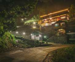Safarmaina Resort