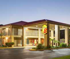  Super 8 by Wyndham Defuniak Springs 