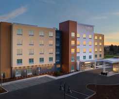 Hotel Fairfield Inn and Suites by Marriott Santa Rosa Rohnert Park