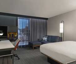 Courtyard by Marriott Hamilton