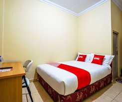 OYO 1720 A2b Residence