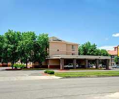 Hotel Super 8 By Wyndham Albuquerque West/coors Blvd