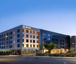 Hotel Element San Jose Airport