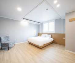 Hotel Pohang EandA