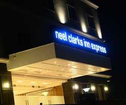 Neel Clarks Inn Express Agra