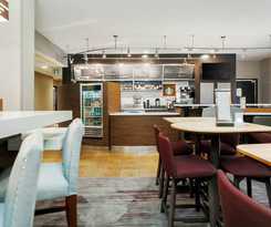 Courtyard By Marriott Tampa Brandon