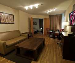 Hotel Red Roof Inn Plus+ Boston - Logan