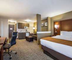 Hotel Comfort Inn and Suites Fairborn near Wright Patterson AFB
