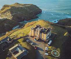 Hotel Camelot Castle