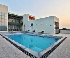 Hotel Gir Athiz Resort With Swimming Pool