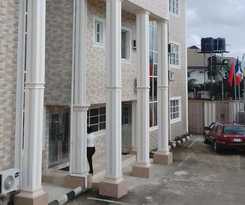 Hotel Carabana and Suites