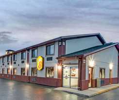 Hotel Super 8 by Wyndham Crystal Lake