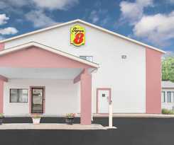 Hotel Super 8 by Wyndham East Moline