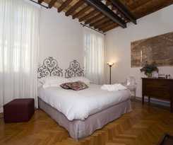 Rome Frattina 27