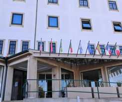 Hotel SANTHYAGO TROFA