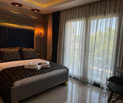  Five Diamonds Hotels