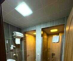  Lucid Hotel