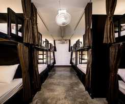 Hotel Balcony Party Hostel - Adult Only +18