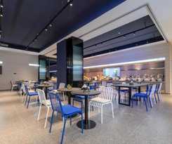 Hotel Atour Light Wuhan Wanxiang City Xinhua Road