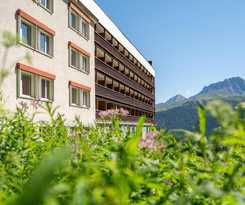  Arosa Mountain Lodge