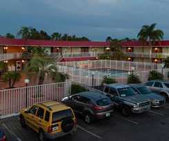 Hotel Express Inn & Suites Clearwater