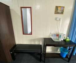 Hotel OYO 90230 Dh Residence