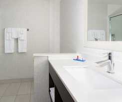 Hotel Holiday Inn Express & Suites - Firestone - Longmont , an IHG