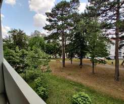  College Garden Hotel