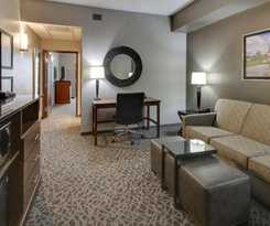  Drury Plaza Hotel Savannah