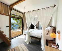  SANDALWOOD GLAMPING