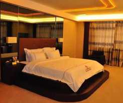Hotel V.crown Holiday
