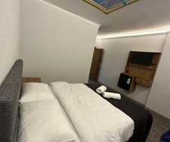 Hotel BLACK PEARLY HOTEL