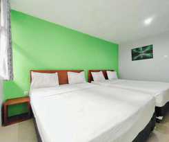 Hotel The Aurora by Makati