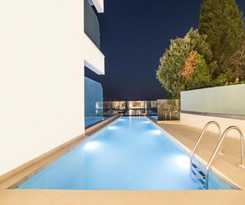 Hotel Ray