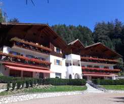 Hotel Larch