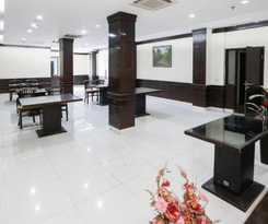 Hotel Townhouse Oak J&b Gunung Sahari
