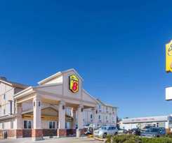 Hotel Super 8 by Wyndham Moose Jaw SK