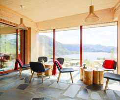  Preikestolen BaseCamp