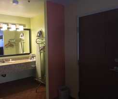 Hotel Days Inn by Wyndham Globe