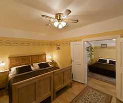 Hotel Archibald At The Charles Bridge