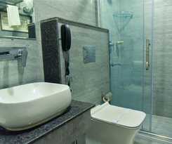 Hotel HOTEL APOLLO GRAND A UNIT OF SATYAM ASSOCIATES